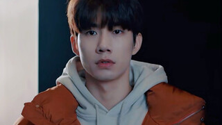 "Anh đã từng nghĩ đến việc ném chiếc nhẫn vào cùng một ngọn núi, để chúng ta có thể bên nhau mãi mãi