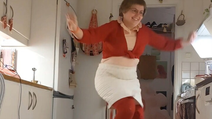 Nhảy nhót sôi động, khiêu vũ