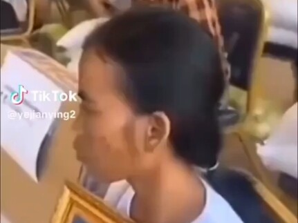 Tiền thăm hỏi dành cho các binh sĩ Campuchia hy sinh chỉ có một thùng mì ăn liền và một chiếc chăn b