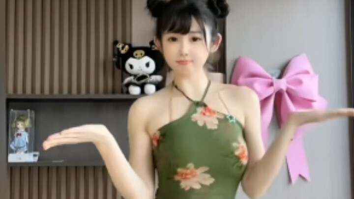 What's baby doing? #Today's Dance