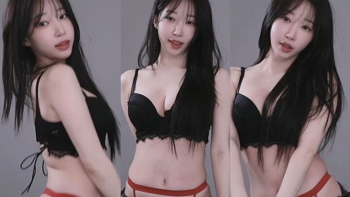 [Strap Stockings] Bai He (mj0128) - February 9, 2026