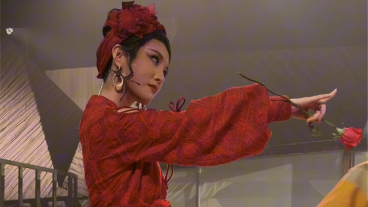 气鼓鼓的可爱镶镶～