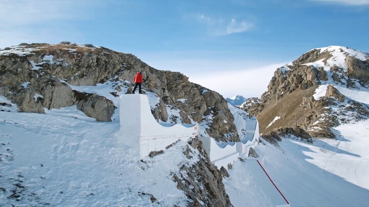 Yan Wang: Hit ‘em with a smooth, seamless combo the moment you meet!