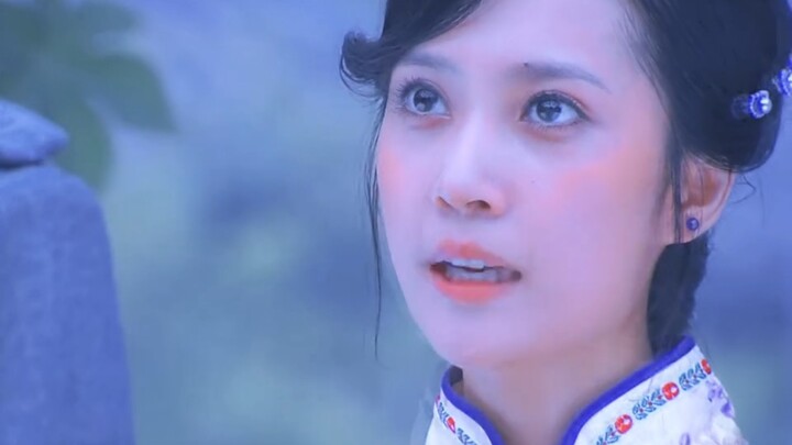 “Dia adalah Nenek Muda Ketiga dari Keluarga Long, dan kamu adalah Tuan Muda Kedua dari Keluarga Long