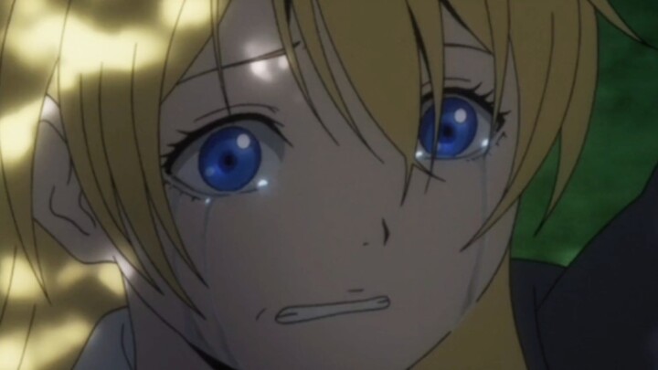 On a deserted island, I was betrayed by my teammate while playing "Chicken Dinner."