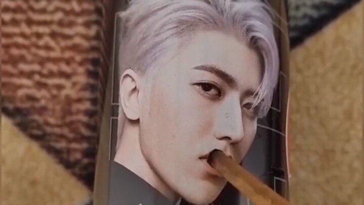 模仿者模仿蔡徐坤，竟然比本人还像！