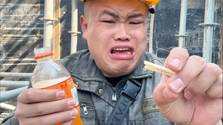 炒饼配大蒜！好吃！