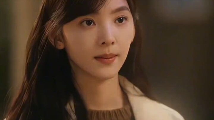 She’s as helpless as a man～