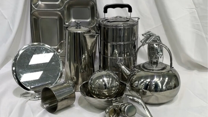Someone actually dares to go head-to-head with me over a stainless-steel feast.