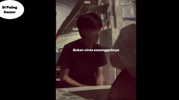 Cintaku tak mati😌