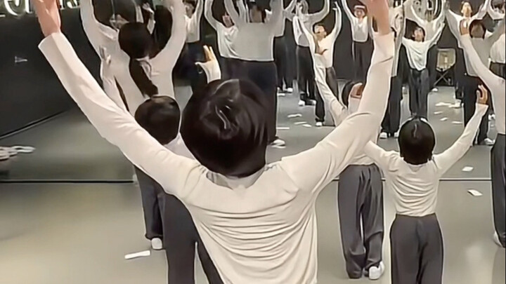 杨博文《玫瑰少年》彩排