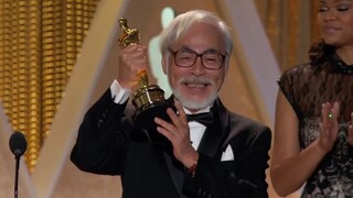 当宫崎骏导演拿到奥斯卡终身成就奖的那一刻！