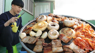 [Taste Testing] Roast Streaky Pork + Soybean Paste Soup