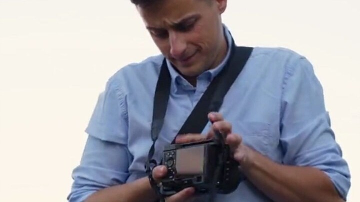 Điều đáng sợ hơn cả việc chưa mở nắp ống kính chính là