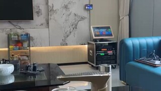 《 事 可 以 忙…但 心 不 要 忙！》《 眼 可 以 盲…但 心 不 要 盲！》《人生可以忙…但生命不要茫！》《忘記一切憂愁/ 忘記一切憎恨》《 忘記 … 一切刻骨銘心的傷痛 》