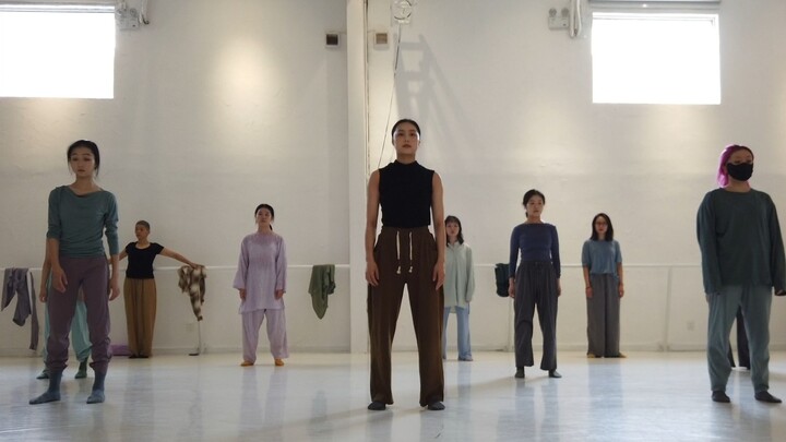 画出一首歌的里的流动线