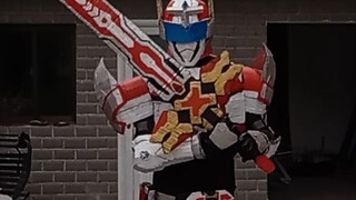 Paper Armor Warrior Xing Tian Xia