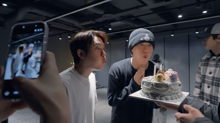 [EXO] D.O. & KAI Birthday Party