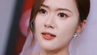 Disabled groom betrayed by his fiancée; beautiful female CEO of Chu Group proposes on the spot, turn