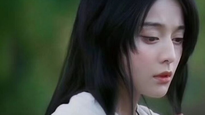 [Fan Bingbing] "Seorang dewi cantik muncul di udara" - koleksi potongan kostum Fan Bingbing yang tid