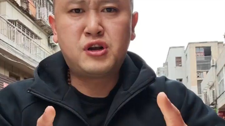 在湖北襄阳喝早酒，一碗牛骨头喝五碗在当地是什么水平？#早酒文化