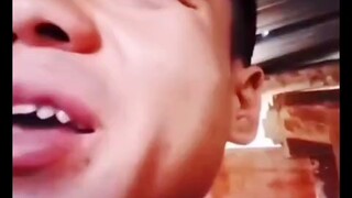 那你能借我两块嘛，我买瓶可乐