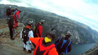 Wingsuit Flying: Ini latihan berapa lama baru berani terbang