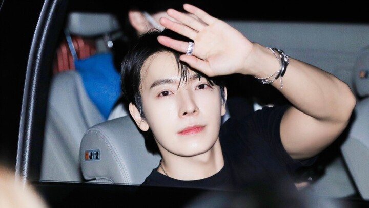 [Lee Donghae] Showing his face with smooth hair! 2ya2yao direct shot of World Is One concert 200709