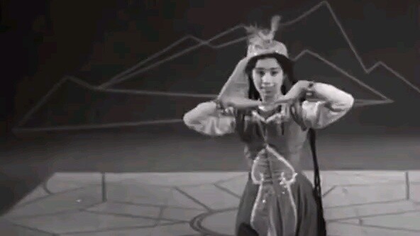 การเต้นรำฮูซวนทาจิกิสถาน