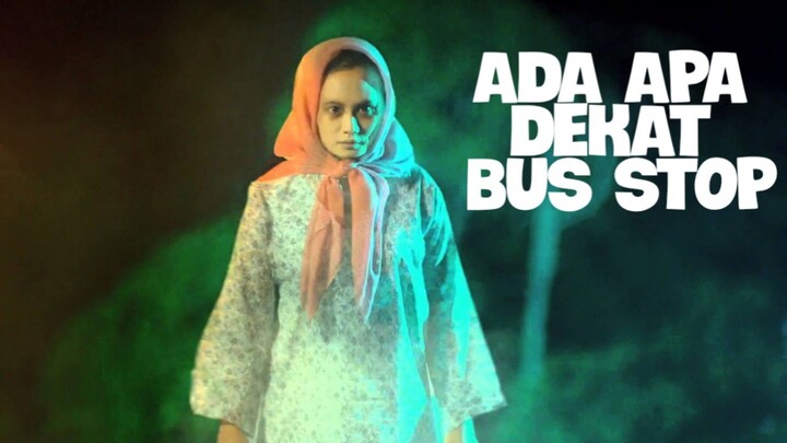ADA APA DEKAT BUS STOP (2015).