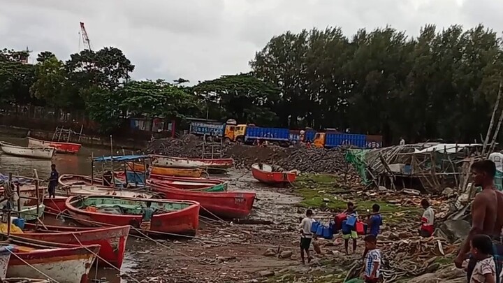 প্রাকৃতিক দৃশ্য দেখতে খুব সুন্দর লাগতেছে তাই না।🙂🙂