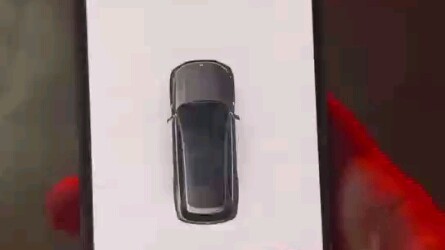 Hệ thống đỗ xe tự động L7 của một thương hiệu nào đó đâm vào tường