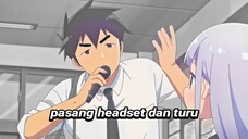 pasang headset dan nikmati musik nya 🤣🤣🤣