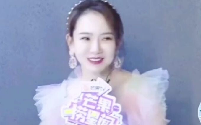【戚薇 李承铉】“自己生了个“自己”  给老公生了个迷你的自己 这种感觉也太美好了