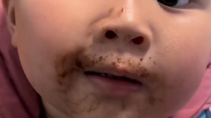 Anak yang jujur harus diberi hadiah sepotong cokelat; netizen: Kalau kamu cuma nanya dua pertanyaan 