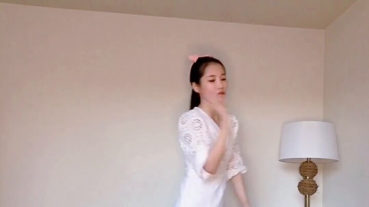 Apa itu cinta Cover dance Twice (amatir)
