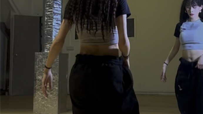 Gadis kurus bisa menari tarian kontrol tanpa merasa asing! Kim Jong-in mmh