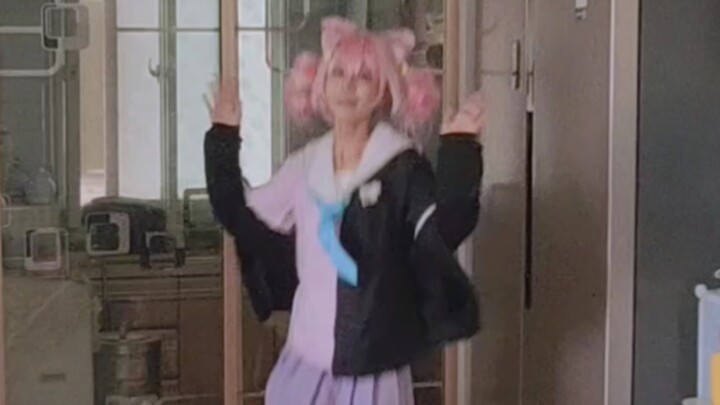 ขอโทษจริงๆ ที่อุจังน่ารักขนาดนี้! (แต่มีอีโมติคอนออกมาบ่อยๆ นะ)