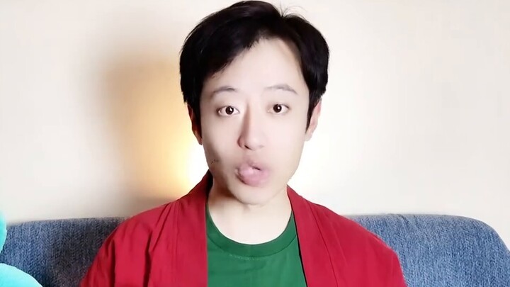 Qu Tong melayani Duanmu Ying selama sepuluh tahun?