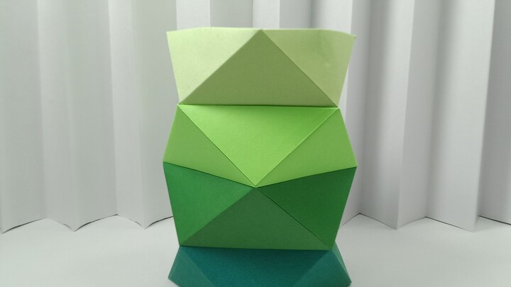 I Made a Pen Stand Out of Paper! 🖊️