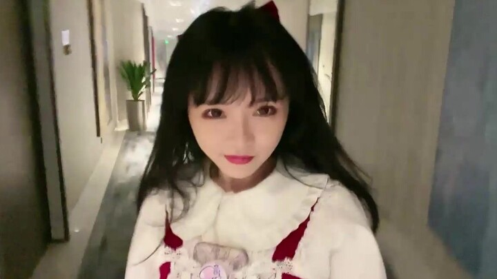 走出六亲不认步伐的杨雪老师