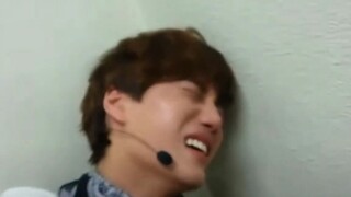 【EXO كاي】 الفيديو الذي صوره تايمين قبل ثماني سنوات لكاي وهو يبكي فرحاً عند فوزه بالمركز الأول لأول م