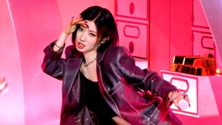 ย้อนดูท่าเต้นสุดฮาของเป่ากั๋ว