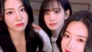 【tripleS】美女就要拍的a little bit cha！好伟大四张脸…