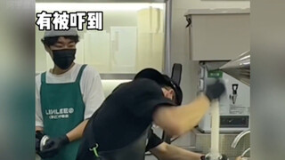 Mengulas suara jepitan yang penuh kejahatan, kisah lucu memukuli Kak Lemon dan suara jepitan setiap 