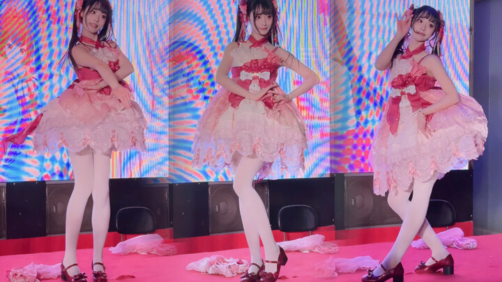 At the New Year’s Eve live stream, I danced an adorable Chinese-style moe-style house dance!