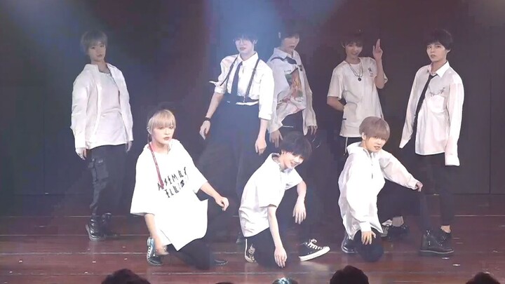 Idola remaja mengenakan pakaian pria dan menari mengikuti "BANG BANG BANG" dan "MIROTIC": [Yang Yuan