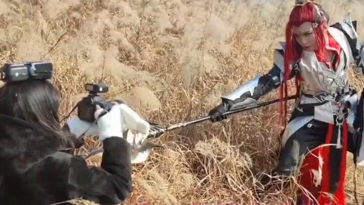 On the necessary skills for mature photography and coser!