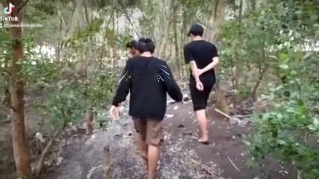 bebas kemana aja