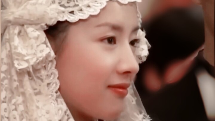 The close-up shots in the behind-the-scenes footage are amazing—no wonder she’s hard to surpass from